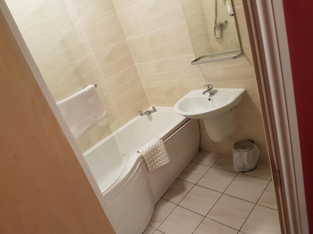 Sutherlands Hotel غيتْسْهيد المظهر الخارجي الصورة