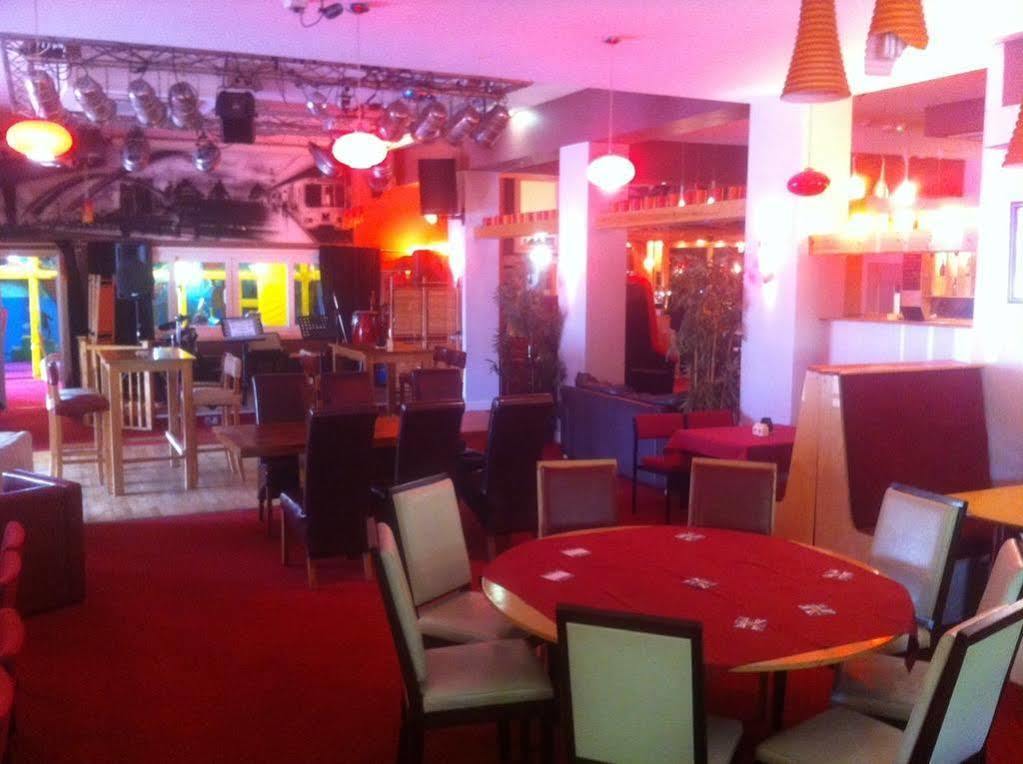 Sutherlands Hotel غيتْسْهيد المظهر الخارجي الصورة